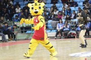 寒冬热舞：长春赛场上的啦啦宝贝与吉祥物