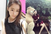 泳池海边定格甜蜜瞬间，孙铭徽与环球小姐冠军的浪漫爱情故事