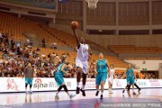 WCBA第八轮焦点战：广东主场不敌大庆，防守大战定乾坤
