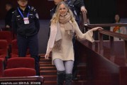 立陶宛高塔的铁血柔情：莫泰女友现场助阵，闪耀齐鲁体育馆