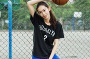 长腿女篮新星酷爱加内特，一言不合就上演暴力扣篮
