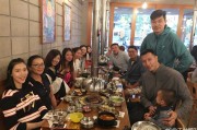 美国聚首温情满满：王仕鹏生日宴上的宏远兄弟情与篮球传承