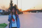 夕阳下的扣篮梦：一位詹姆斯小迷妹的篮球征程