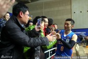 游子归乡温情满源深，刘炜用坚守铸就上海篮球传奇