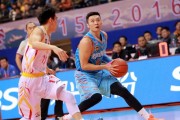 铁血战场铸辉煌：西热力江巧施妙手，刘炜篮下舞龙蛇