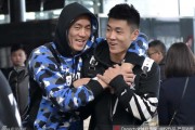辽篮记忆：那些年机场追逐的迷彩少年与温情瞬间