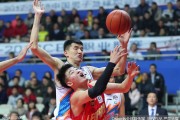 上海大鲨鱼主场复仇深圳保留季后赛火种弗雷戴特携明纳拉斯双星闪耀