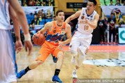 CBA第五轮焦点战：上海客场大逆转四川，送对手五连败
