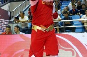 中伊男篮对抗赛吉祥物成场边明星 红队逆转伊朗激情上演