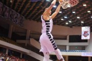 NBL经典对决：安徽文一主场三分绝杀河北翔蓝，吉布森演绎零点二秒传奇