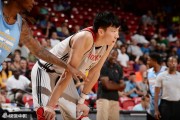 周琦季后赛首秀送火锅休城憾负掘金，大魔王夏联征程显潜力