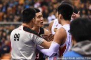 宿命对决的火花：重温郭艾伦与于德豪那次针锋相对的瞬间
