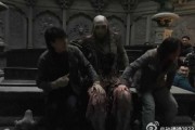 巨人孙明明的惊悚跨界：两米三六的身高，只为演活《鬼吹灯》里的“红犼”