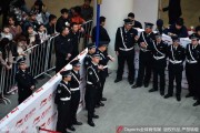 辽篮双子星人气爆棚 郭艾伦杨鸣引爆球迷热情