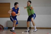 京城篮球新篇章：雅尼斯挂帅，首钢男篮步入团队篮球时代