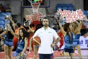 中伊男篮对抗赛：篮球宝贝燃动赛场，红队上演激情逆转