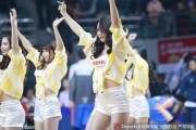 福建啦啦队热舞引爆全场 赛场最美风景线燃动球迷热情