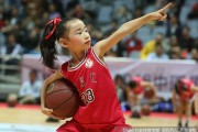 绿茵追风少年：从帕米尔高原到聚光灯下，足球小将的热血征途