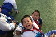 飞虎心连哑虎情：新疆男篮用篮球搭建无声世界的关爱桥梁