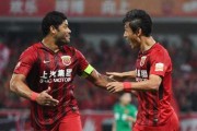 替补2分钟绝平救主！于汉超滑跪致敬传奇，上海德比1-1（25字）