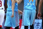 怒火难平指苍天，李根争议离场卫冕冠军上演惊天逆转