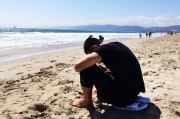 郭艾伦的洛杉矶海岸日记：阳光沙滩烤苞米，还有那一双大长腿