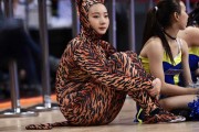 CBA赛场上的百变精灵 拉拉队宝贝热舞瞬间