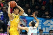 疆广厦连续恶斗，周琦与林志杰演绎季后赛级别对抗
