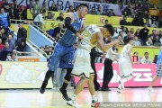 怒火篮坛：京城悍将与宝岛野兽的瞬间纠缠