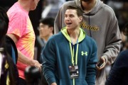 姚明张兆旭助阵PAC-12中国赛 弗雷戴特闪耀上海滩