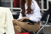 京城美眷闪耀五棵松，孙悦爱妻陈露的CBA季后赛助威记